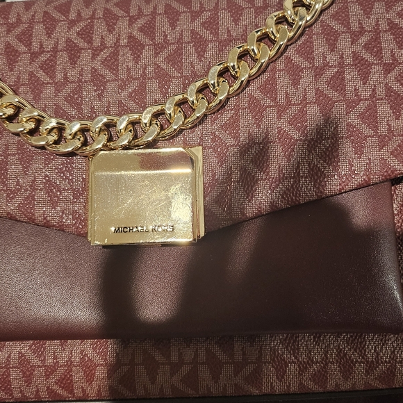 Michael Kors Lita Lucious Burgundy Logo Medium Crossbody - Picture 3 of 4